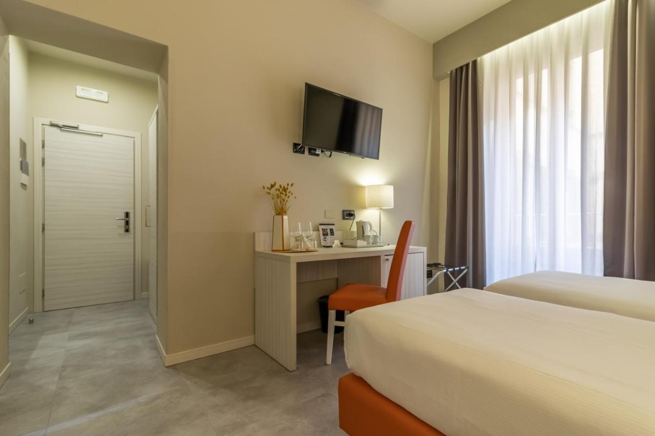 Cinque Terre Gateway Hotel La Spezia Exterior photo
